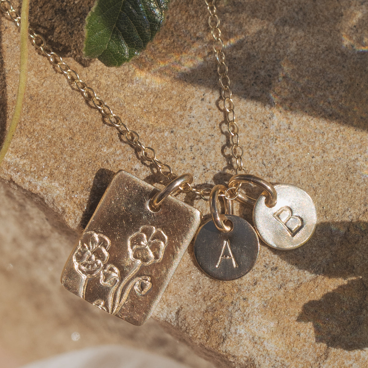 Rectangle Bloom Birthflower Necklace
