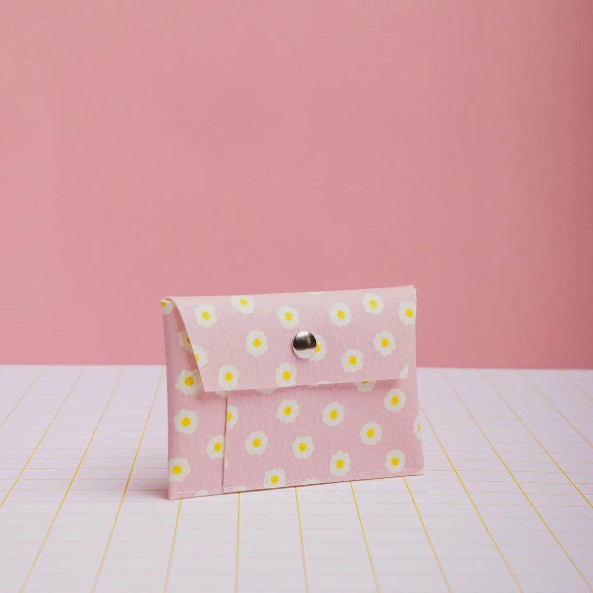 Card Holder - Huevos Pink