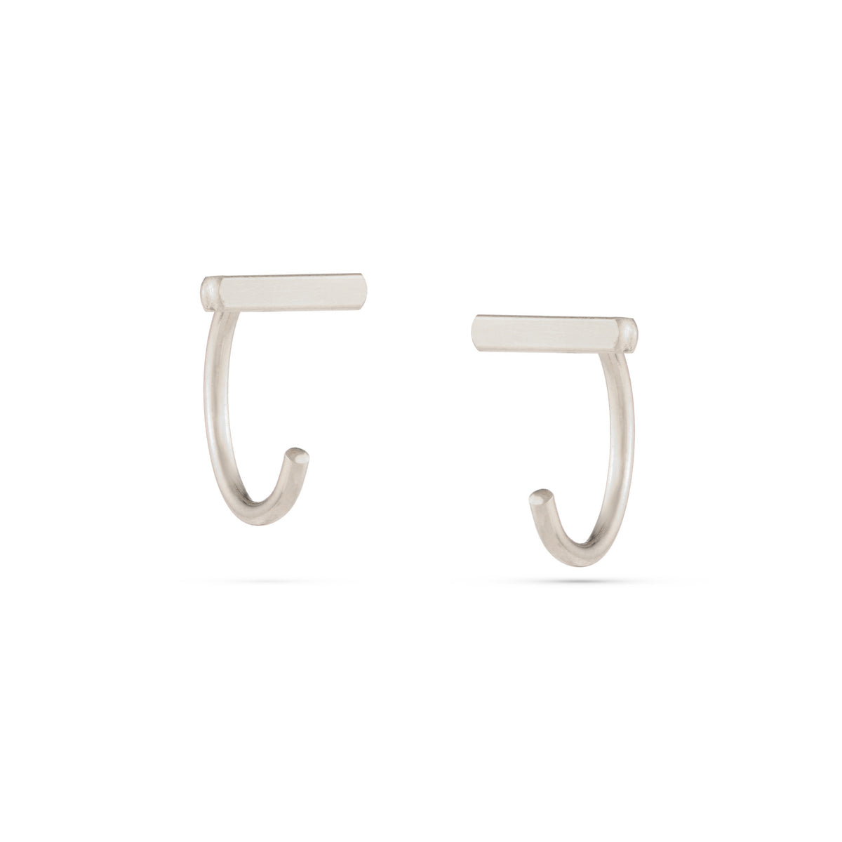 Little Bar Hug Studs - Silver
